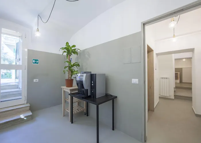 Apart Otel Aurora 2*
